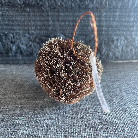 NWT Handmade Forest Friends Hedgehog Brush Ornament from Anthropologie x Terrain - Picture 5 of 8